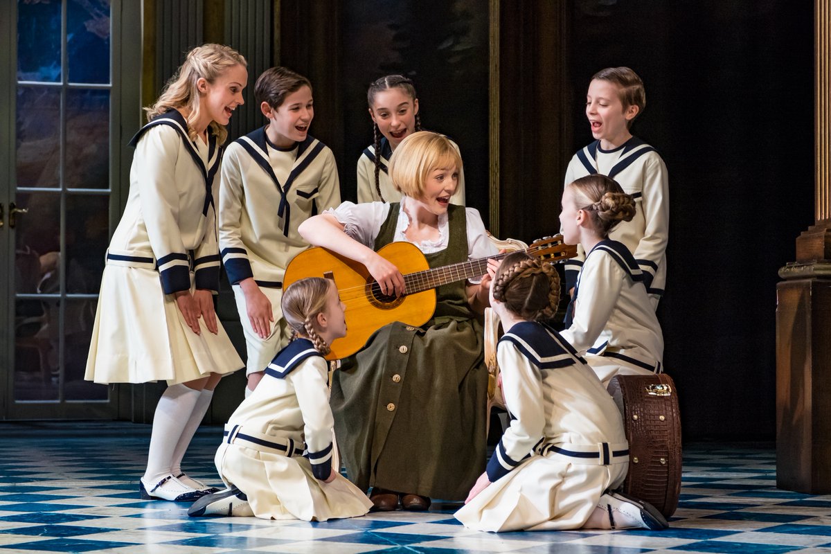 THE SOUND OF MUSIC on tour
