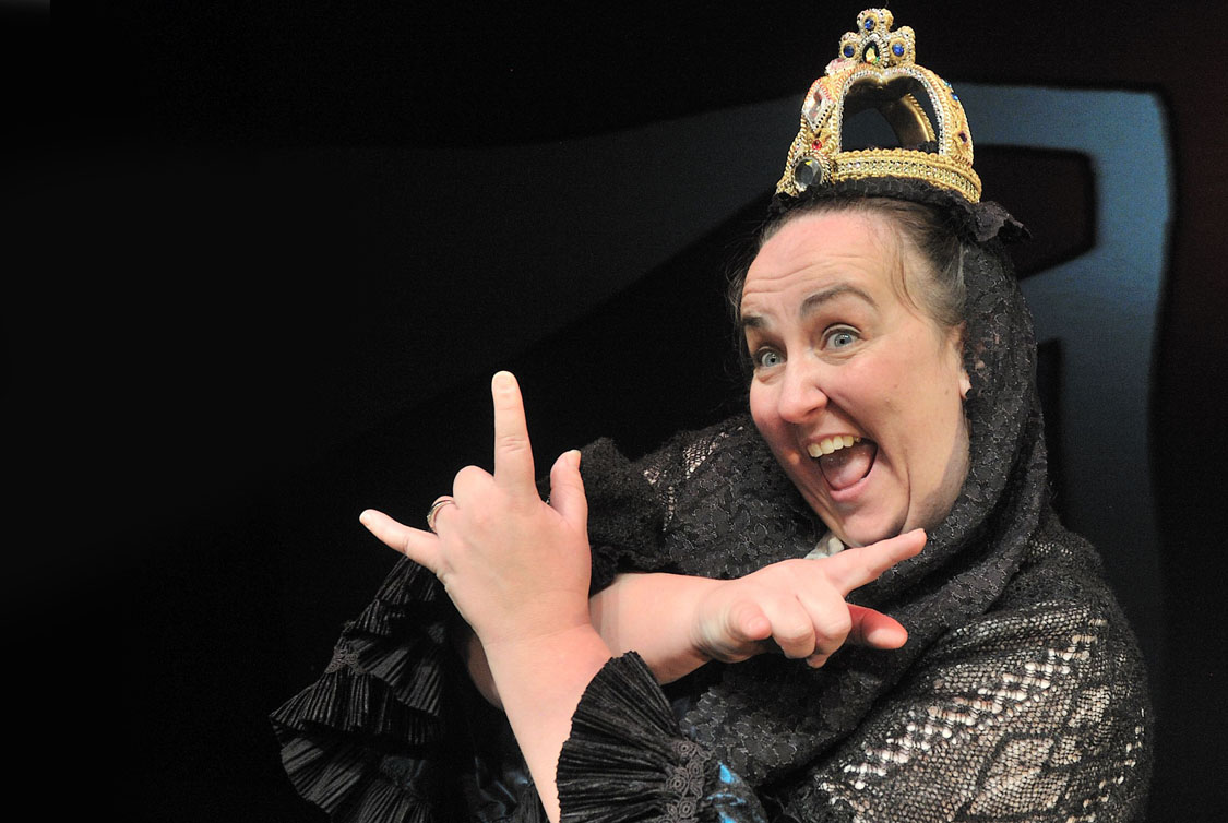 HORRIBLE HISTORIES: BARMY BRITAIN at Bath Theatre Royal