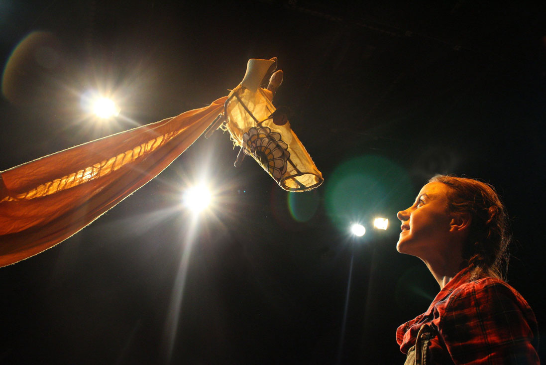 THE GIRL AND THE GIRAFFE at the 1532 Arts Centre, Bristol