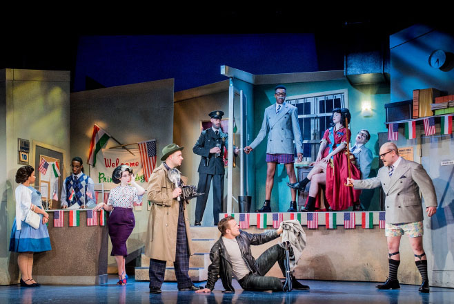 Review: THE COMEDY ABOUT A BANK ROBBERY at Oxford Playhouse
