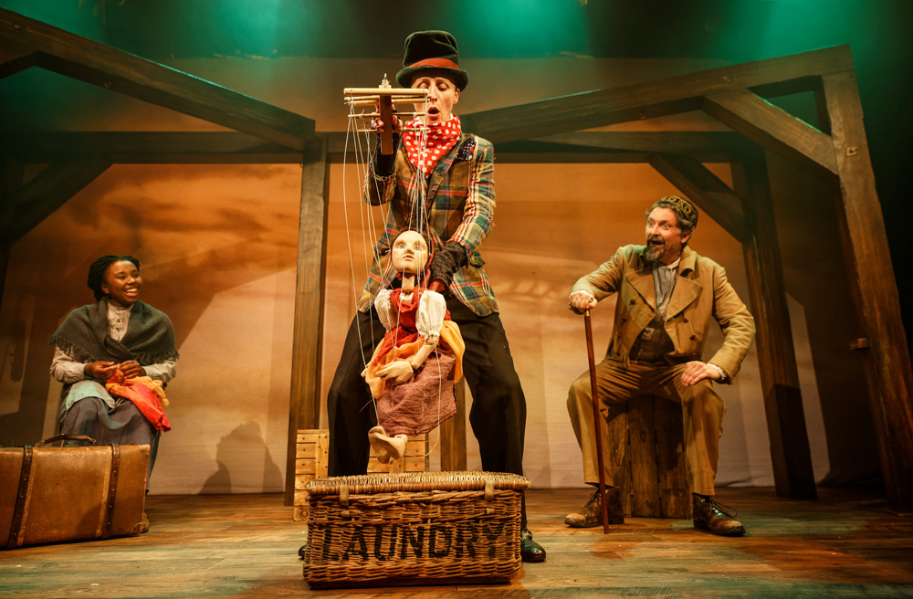 Review: THE OLD CURIOSITY SHOP in The Studio at the Everyman, Cheltenham