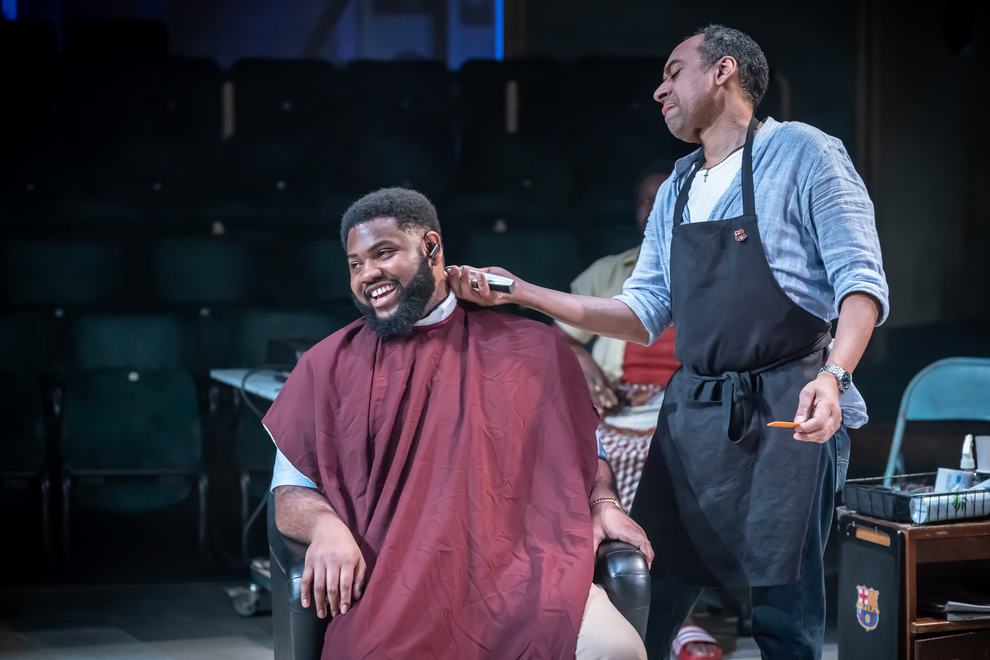 Review: BARBER SHOP CHRONICLES on tour