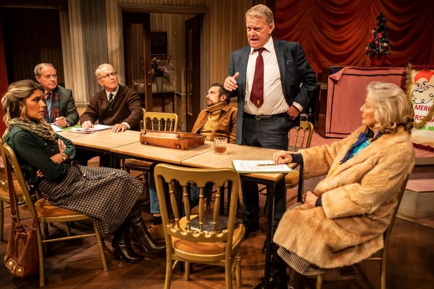 Review: TEN TIMES TABLE at Bath Theatre Royal