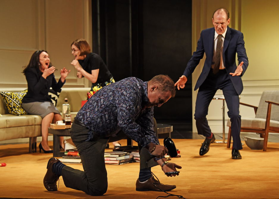 Review: GOD OF CARNAGE at Bath Theatre Royal