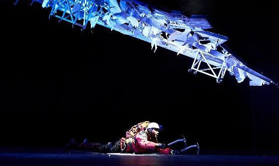 The on-line run of TOUCHING THE VOID at Bristol Old Vic extended