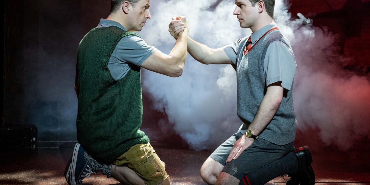 Review: BLOOD BROTHERS at Theatre Royal Bath