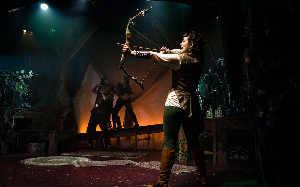 Review: THE TRUE ADVENTURES OF MARIAN AND ROBIN HOOD at Barn Theatre, Cirencester