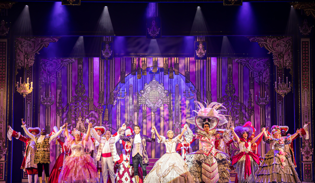 Review: CINDERELLA at The Bristol Hippodrome