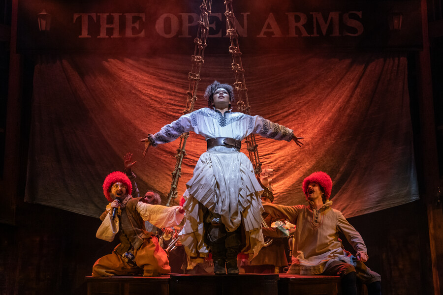 Review: THE FAIR MAID OF THE WEST at Swan Theatre, Stratford