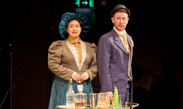 Review: THE TIME MACHINE – A Comedy at Everyman Theatre Cheltenham