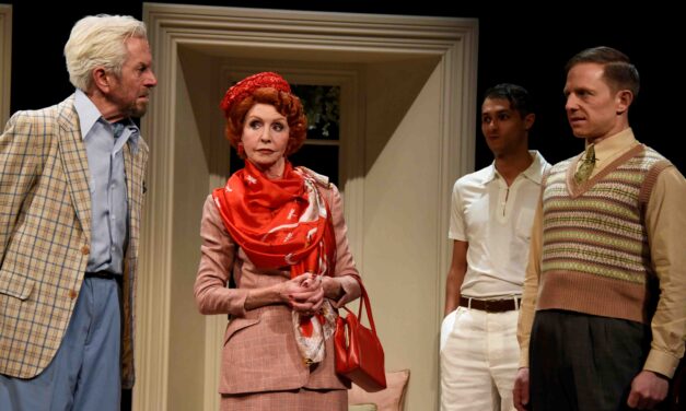 Review: THE CIRCLE at Oxford Playhouse