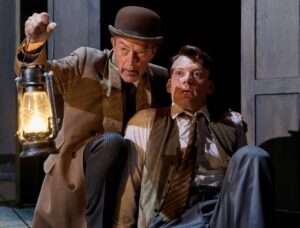 The Woman in Black – Malcolm James as Arthur Kipps and Mark Hawkins as The Actor – Photo by Mark Douet-1