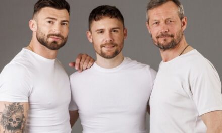INTERVIEW: WITH 3 STARS OF ‘THE FULL MONTY’