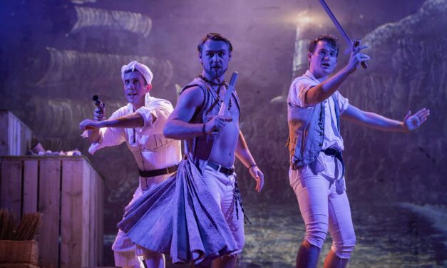 Review: THE (All Male) PIRATES OF PENZANCE at Bath Theatre Royal