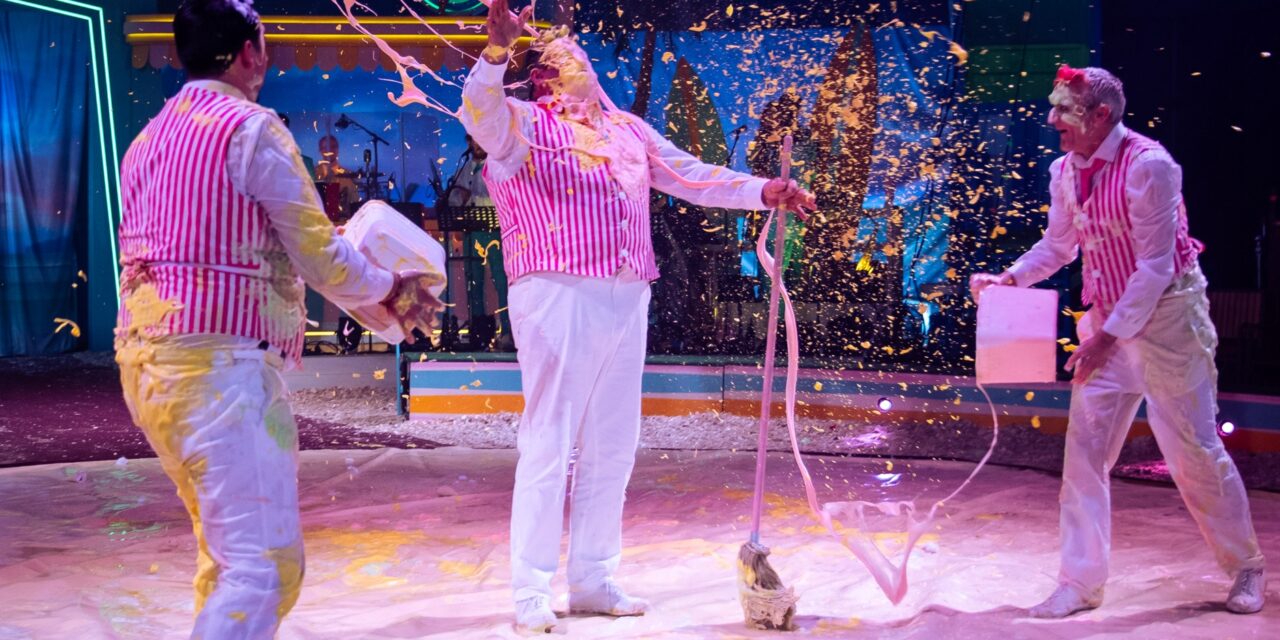 Review:  GIFFORD’S CIRCUS: LAGUNA BAY at Blenheim Palace, Woodstock