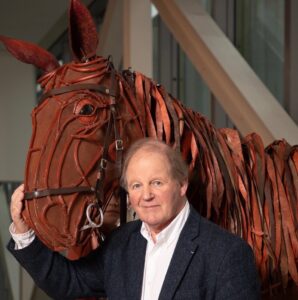 Michael Morpurgo and Joey. Credit Images by Jason Lock Photography (licensed for duration of tour_6C0A1041 Michael Morpurgo and Joey. Credit Images by Jason Lock Photography (licensed for duration of tour_6C0A1041