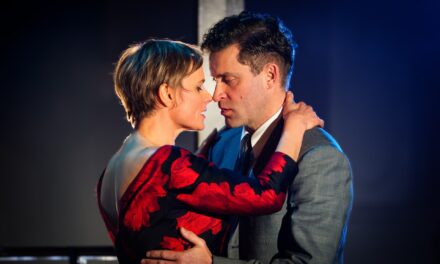 Review: NORTH BY NORTHWEST at Bath Theatre Royal