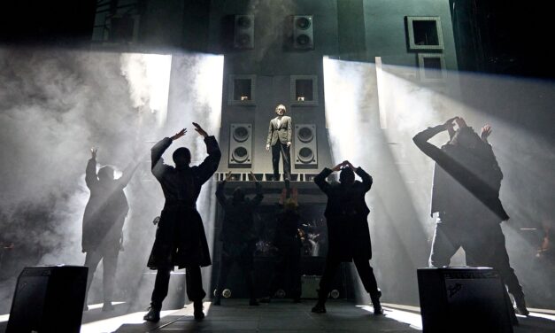 Review: HAMLET HAIL TO THE THIEF at RSC Theatre, Stratford-upon-Avon