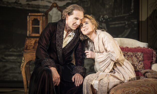 Review: GRACE PERVADES at Bath Theatre Royal